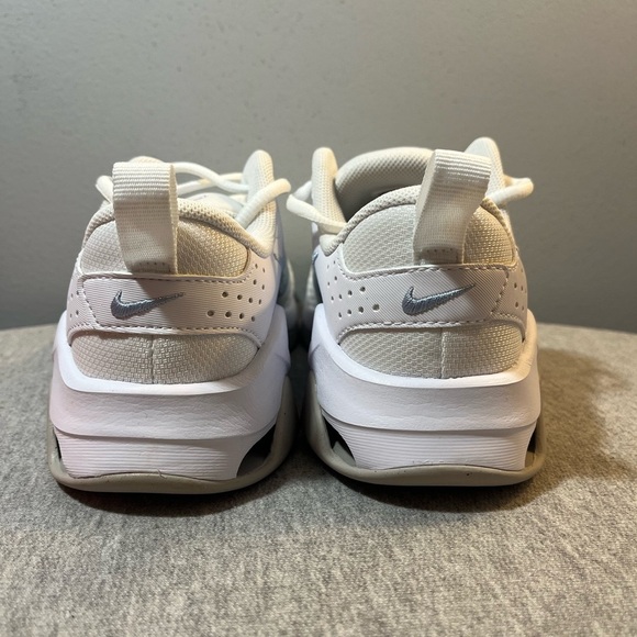 Nike Zoom Bella 6 White Light Armoury Blue Women's Gym Shoes Size 7 DR5720-106​ - Picture 5 of 10